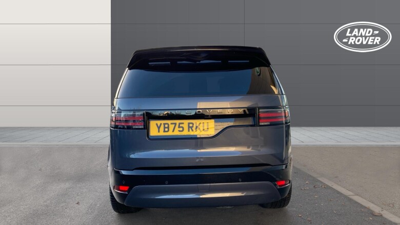 Land Rover Discovery 3.0 D350 Dynamic SE 5dr Auto Diesel Station Wagon